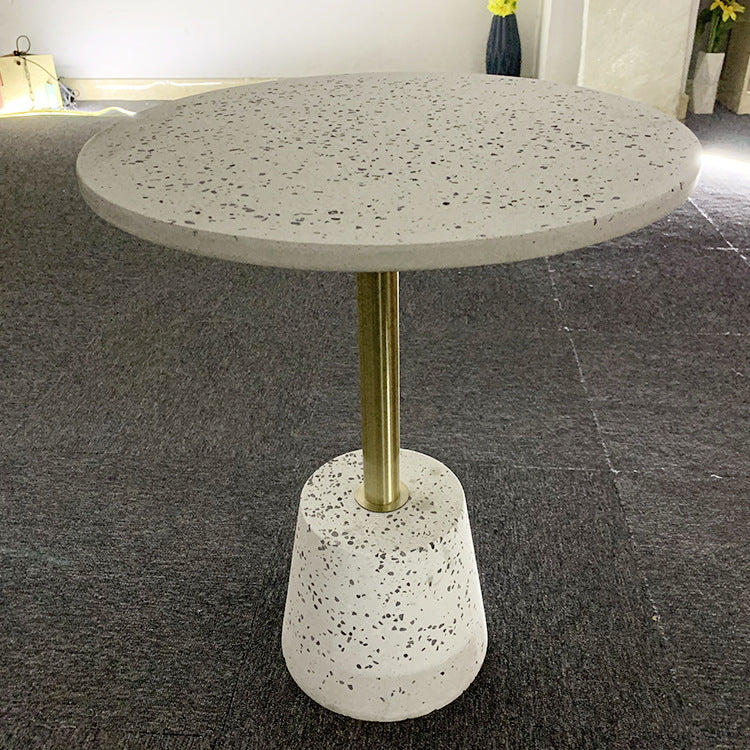 Contemporary Scandinavian Round Tapered Graphite Iron End Table 1-Tier For Living Room