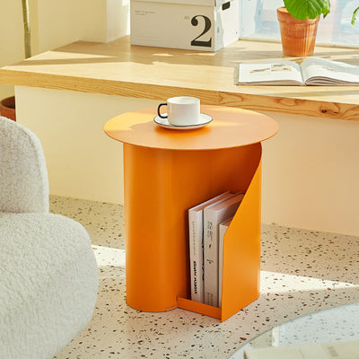 Table d'appoint ronde contemporaine scandinave en fer à une étagère pour salon 