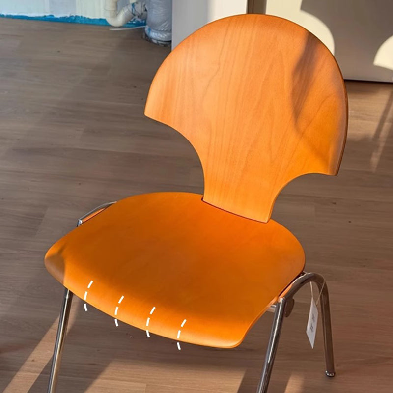 Traditioneller Vintage-Esszimmerstuhl in Ginkgoblatt-Form aus Sperrholz, Edelstahl und Kunstleder, mit Rückenlehne und ohne Armlehnen, für das Esszimmer 