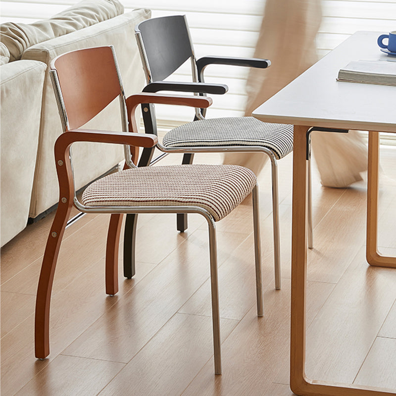 Silla de comedor contemporánea retro rectangular de contrachapado, hierro y tela con respaldo y reposabrazos para comedor 