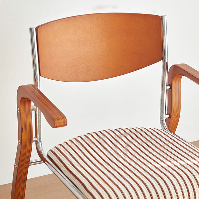 Silla de comedor contemporánea retro rectangular de contrachapado, hierro y tela con respaldo y reposabrazos para comedor 