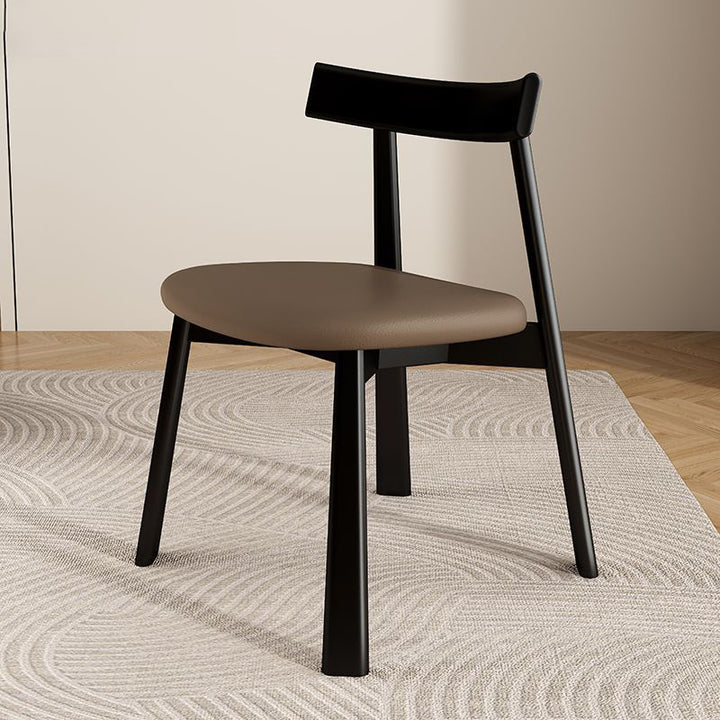 Moderner schlichter Esszimmerstuhl aus Gummibaumholz mit quadratischer Rückenlehne und Kunstlederbezug für das Esszimmer 