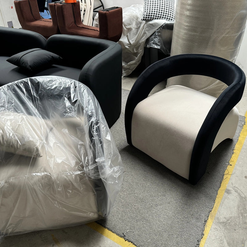 Modern Luxury Curved Square Leather Lambswool Fabric Wood Accent Chair Backrest Arm For Living Room