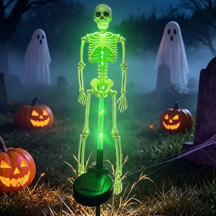 Contemporary Creative Solar Halloween Decor Plastic Skull LED Outdoor Ground Insert Landscape Light For Halloween Yard &amp; Garden