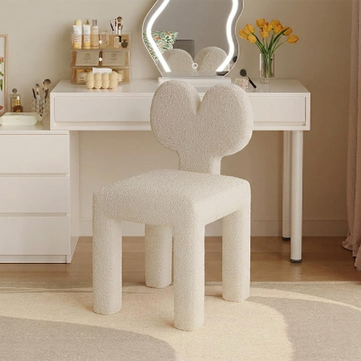Taburete tocador contemporáneo y creativo con respaldo en forma de corazón, tapizado en tejido sherpa y terciopelo, con estructura de hierro, ideal para dormitorio 