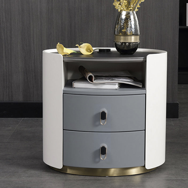 Table de chevet de luxe premium - cadre en bois massif courbé avec peinture mate cuite, adaptabilité multi-style, table de chevet à 2 tiroirs pour chambre à coucher 