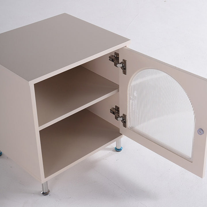 Table de chevet contemporaine scandinave en verre nervuré avec porte - table de nuit semi-transparente pour chambre à coucher 