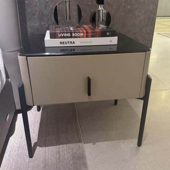 Table de chevet moderne en métal fin avec plateau en verre - table de nuit carrée à 1 tiroir pour chambre à coucher 