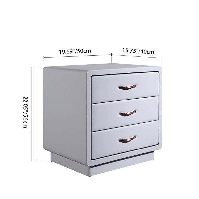 Cabinet de chevet moderne en faux cuir ivoire doux - table de nuit avec poignées en métal doré et 3 tiroirs pour chambre à coucher 