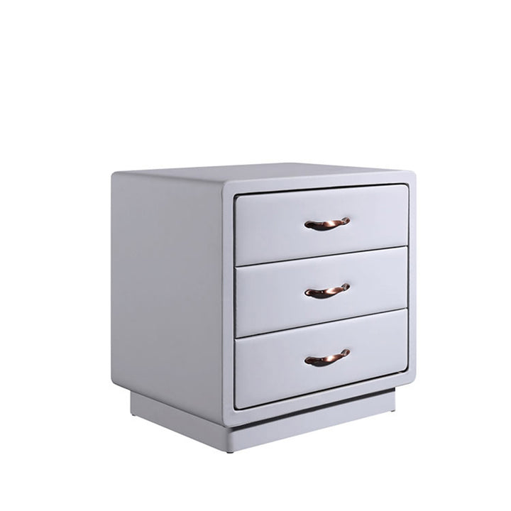Cabinet de chevet moderne en faux cuir ivoire doux - table de nuit avec poignées en métal doré et 3 tiroirs pour chambre à coucher 
