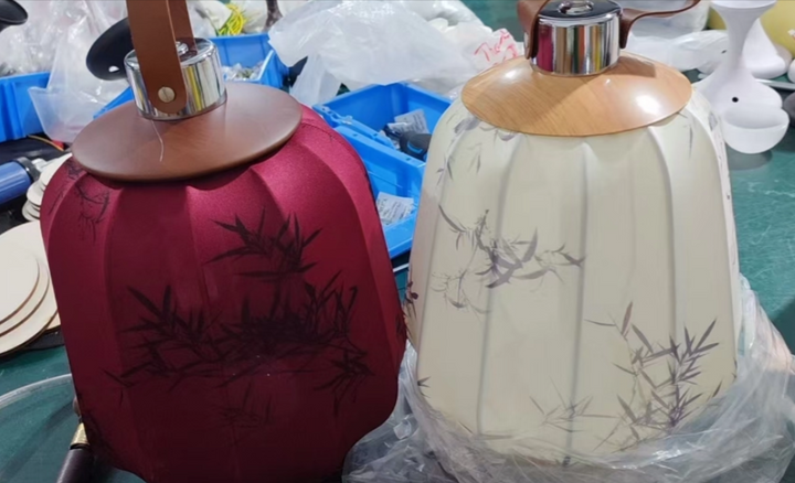 Lampe de table LED en tissu de bois cylindrique chinois traditionnel pour salon 