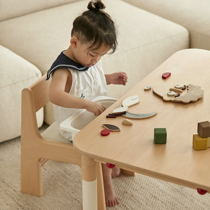 Minimalist Beech Wood Kids Play Table - Adjustable Height &amp; Rounded Edge Safety Design Desk For Study