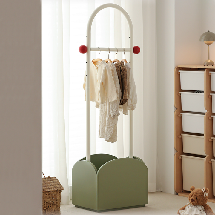Platzsparender Kleiderständer für Kinder - Garderobe für Eingangsbereich &amp; Flur mit verstellbarem Rahmen aus Carbonstahl und Sockel aus Buchenholz 