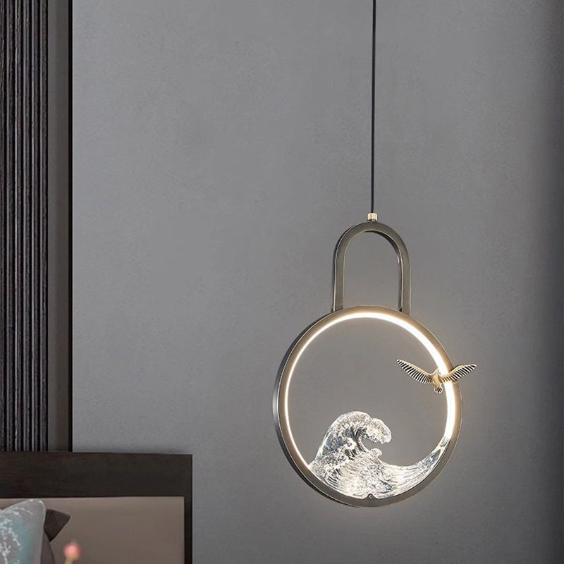 Lustre suspendu LED en résine de cuivre avec motif de vague creuse ronde chinoise traditionnelle pour chambre 