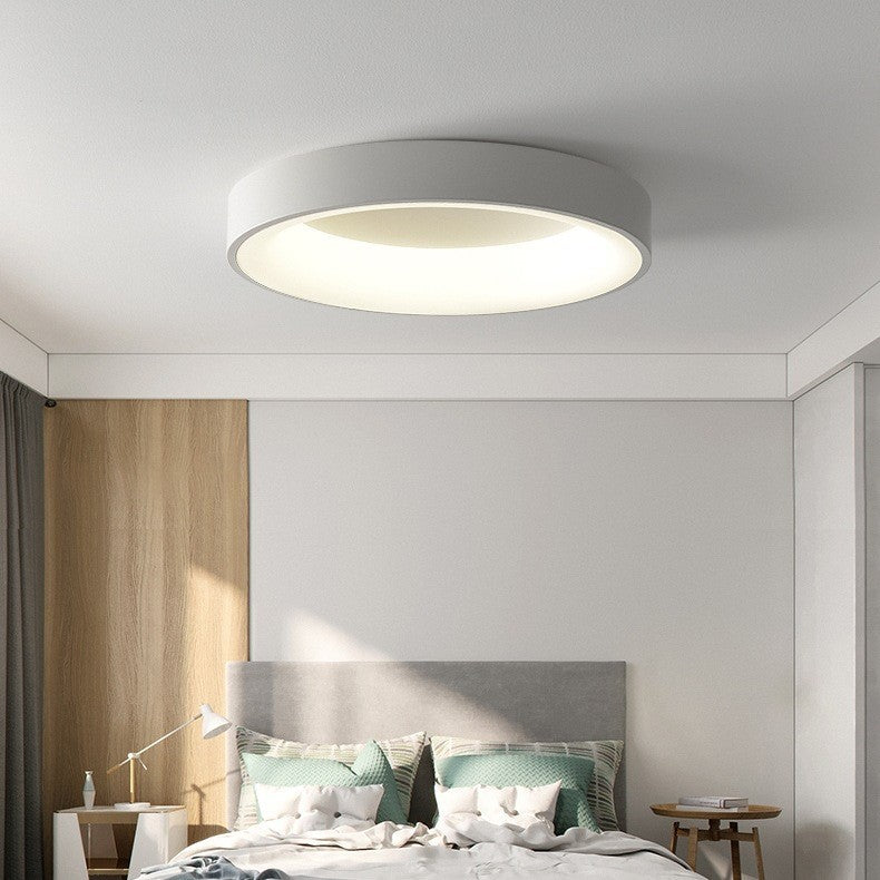 Plafonnier LED rond minimaliste moderne en fer et acrylique pour chambre à coucher 