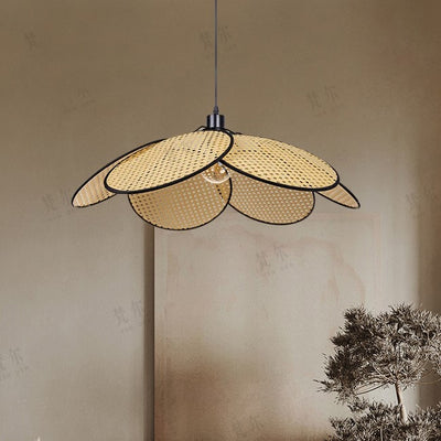Traditionelle japanische Rattan-Pendelleuchte in Blumenform mit 1 Licht für Wohnzimmer 