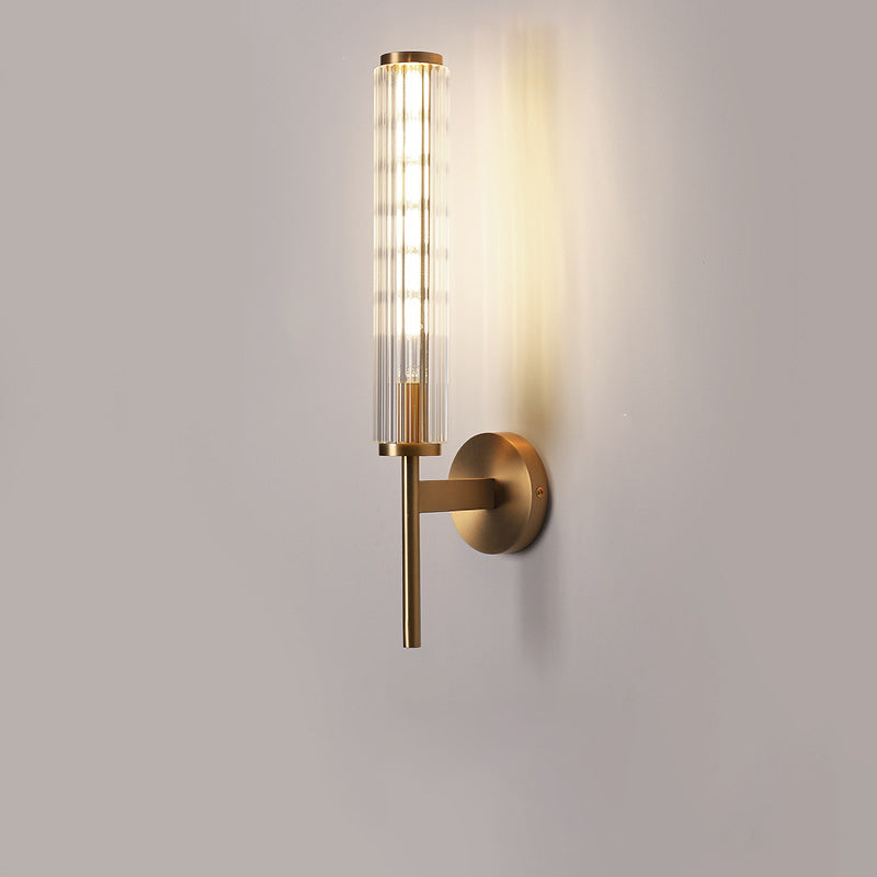 Aplique de pared lineal de 1 luz de vidrio y latón moderno minimalista para dormitorio 