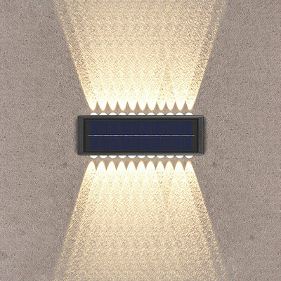مصباح حائط LED مستطيل مقاوم للماء من ABS PVC بتصميم بسيط عصري للطاقة الشمسية للفناء الخارجي 