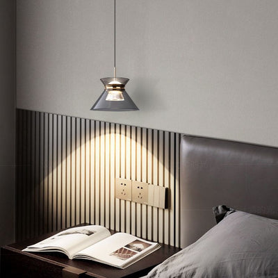 Moderne minimalistische runde Trichter Hardware Acryl LED Insel Licht Kronleuchter für Esszimmer 