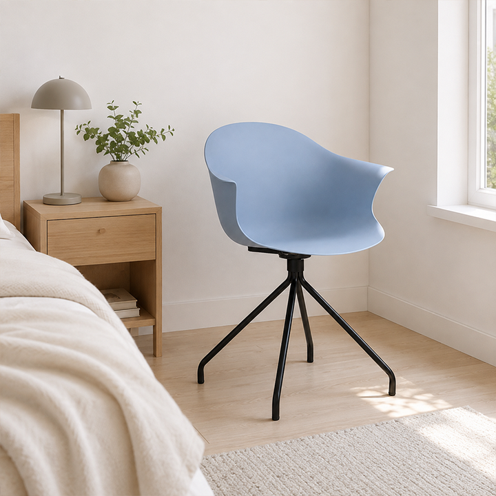 Contemporary Scandinavian Armrest Backrest Dining Chair - Curved PP Shell &amp; Splayed Black Steel Legs For Dining Room