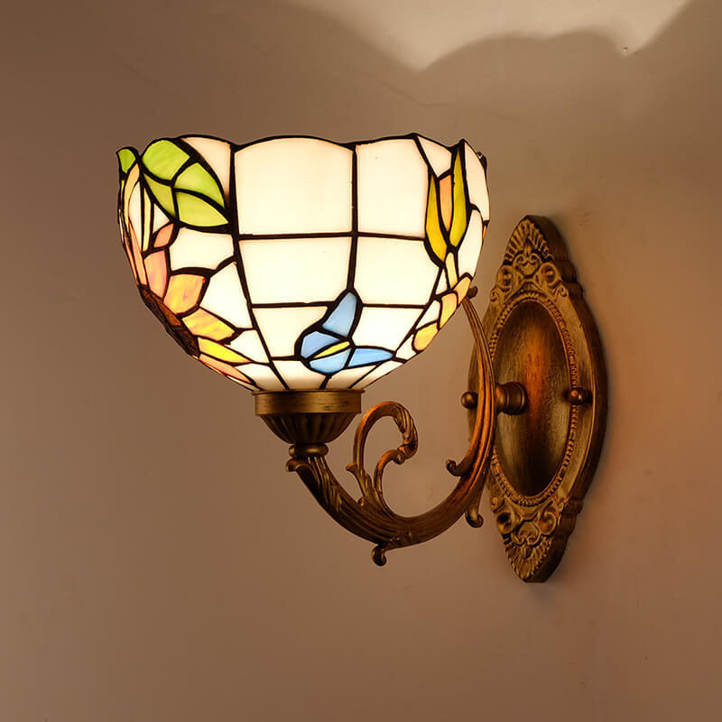 European Vintage Tiffany Glass Metal 1-Light Wall Sconce Lamp