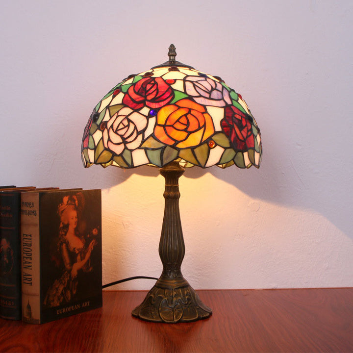 Lampe de table à une lumière Tiffany Creative Alloy quatre couleurs rose 