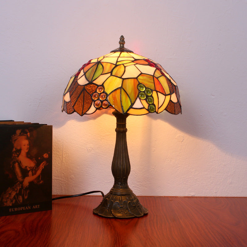 Traditional Tiffany Umbrella Grape Zinc Alloy Stained Glass 1-Light Table Lamp For Bedroom
