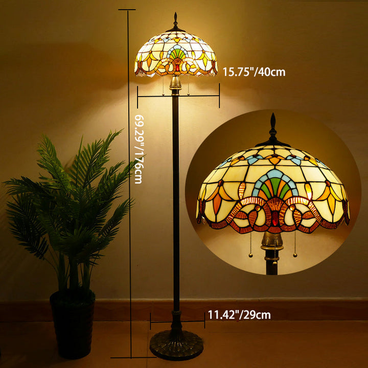Lámpara de pie de 3 luces de vidrio de hierro con columna tradicional Tiffany para sala de estar 