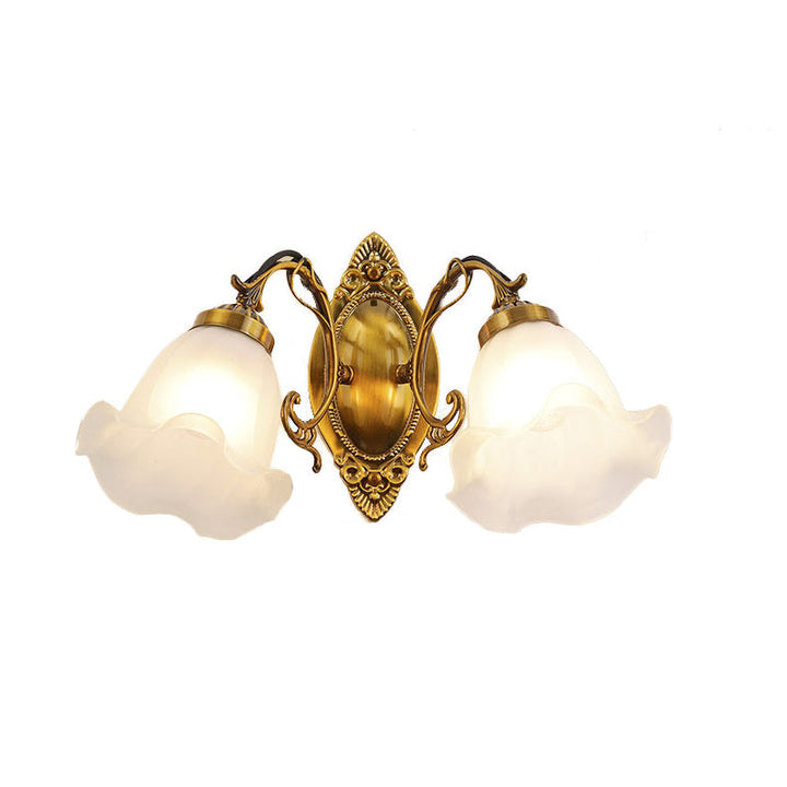 Traditionelle europäische Eisenglas-Blumen-2-Licht-Wandleuchter-Lampe für Wohnzimmer 