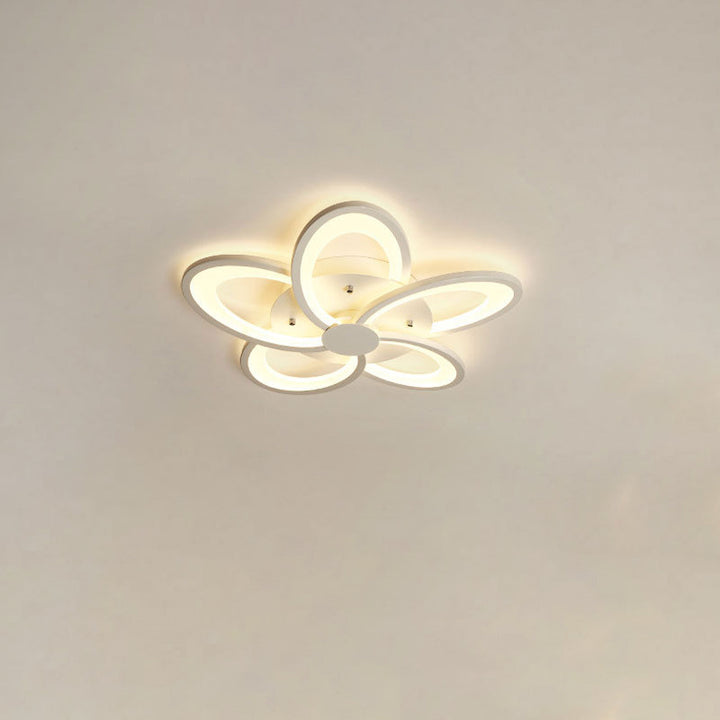 Zeitgenössische kreative Blütenblatt Hardware Acryl LED Semi-Flush Mount Deckenleuchte für Wohnzimmer 