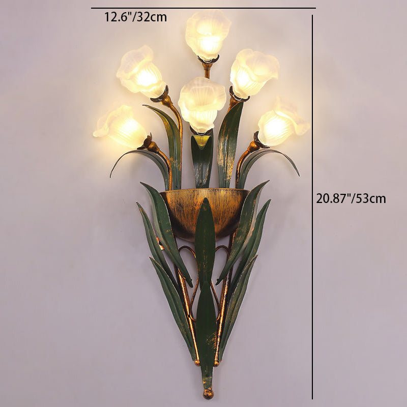 Zeitgenössische kreative Tulpen-Milchglas-Schirm-Eisen-Rahmen 6-Licht-Wandleuchte Lampe für Wohnzimmer 