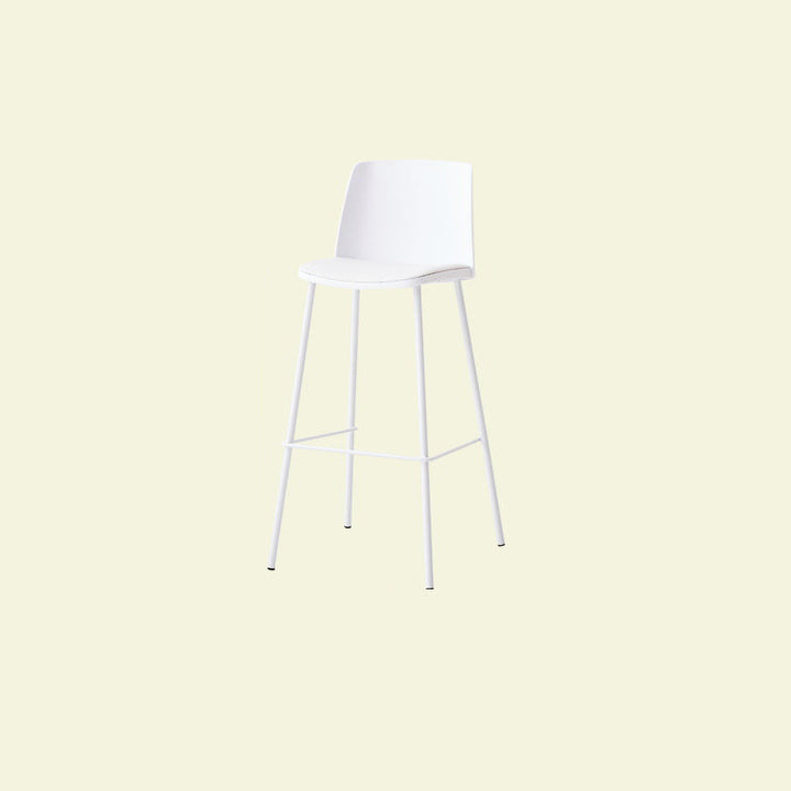 Taburete cuadrado minimalista moderno de cuero PU con respaldo y reposapiés de barra de hierro para comedor 