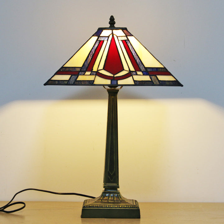 Traditionelle Tiffany Conic Diamond Deer Legierung Glas 1-Licht Tischlampe für das Studium 