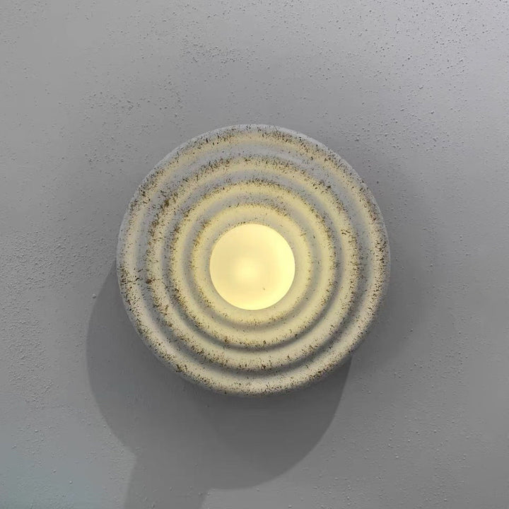 Applique murale contemporaine ronde en résine ondulée en verre fer 1 lumière pour salon 