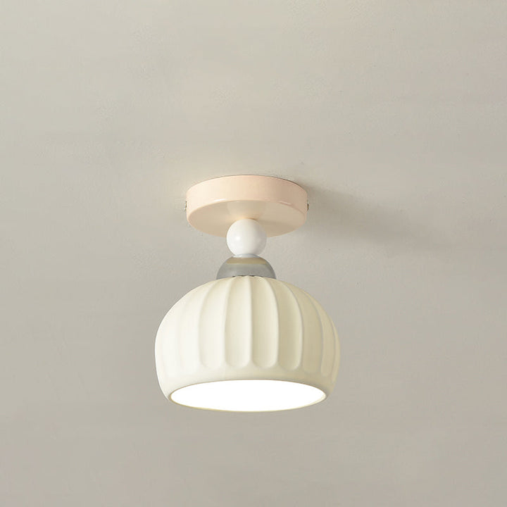 Luz de techo semiempotrada de 1 luz con pantalla redonda geométrica de cerámica crema contemporánea escandinava para sala de estar 