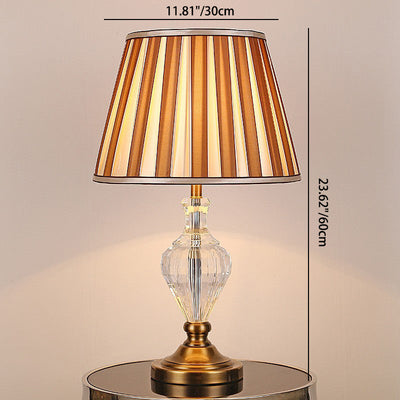 Traditionelle europäische Zylinder-Hardware-Kristallgewebe-1-Licht-Tischlampe für Schlafzimmer 
