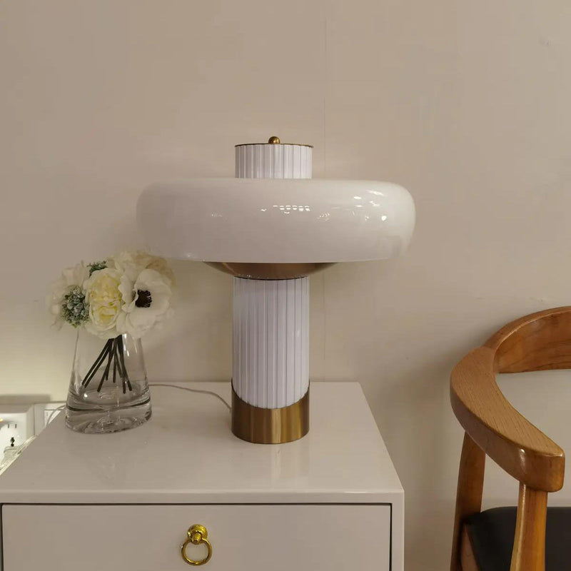 Lampe de table moderne minimaliste cylindrique en métal et verre à 2 lumières pour chambre 
