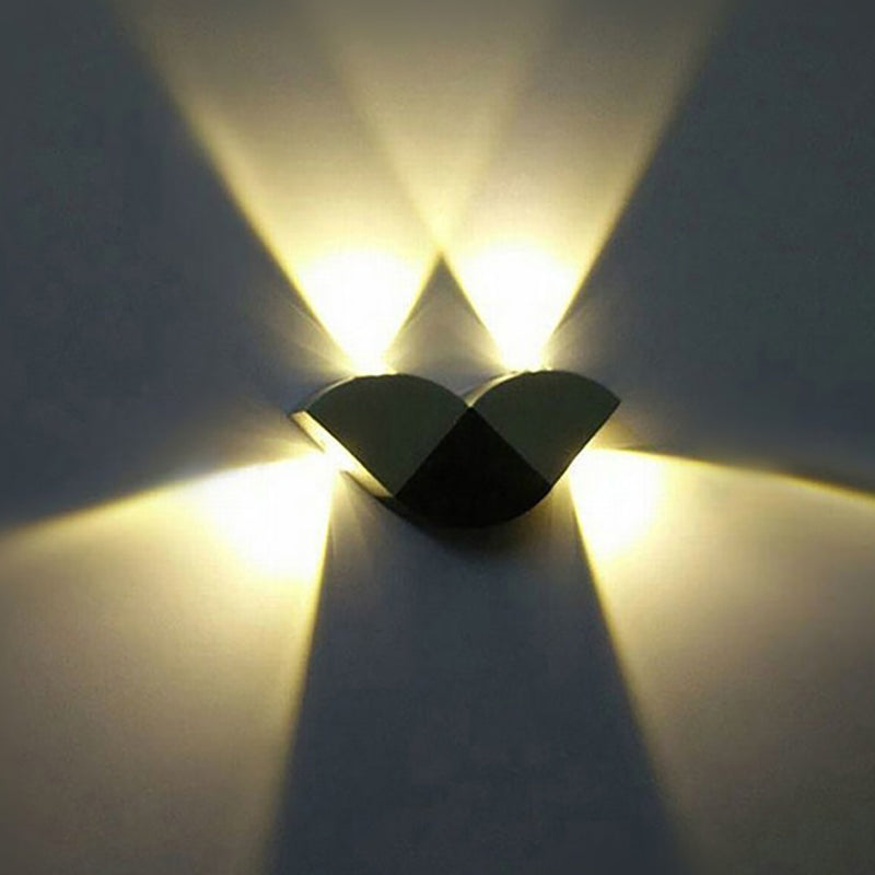 Applique murale LED en aluminium papillon à la simplicité moderne pour le salon 