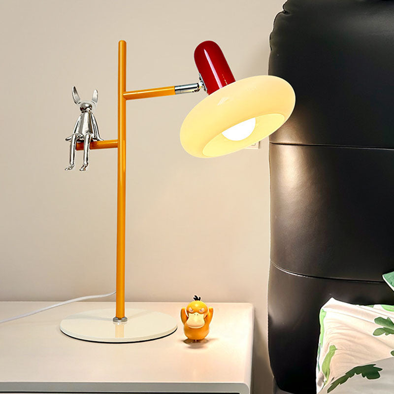 Lampe de table 1 lumière en verre rond créatif contemporain avec décor de lapin en fer pour chambre à coucher 