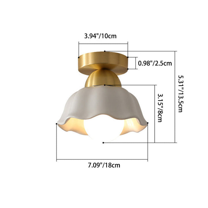 Moderne minimalistische Kupfer Keramik Blume 1-Licht Semi-Flush Mount Deckenleuchte für Flur 