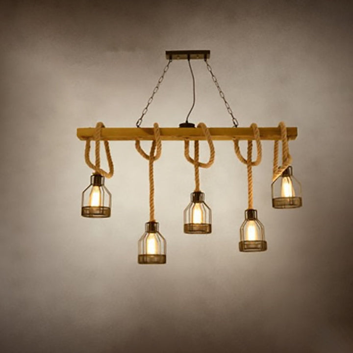Chandelier de salle à manger à 5 lumières avec abat-jour en cage de fer et poutres en bois rustiques traditionnelles 