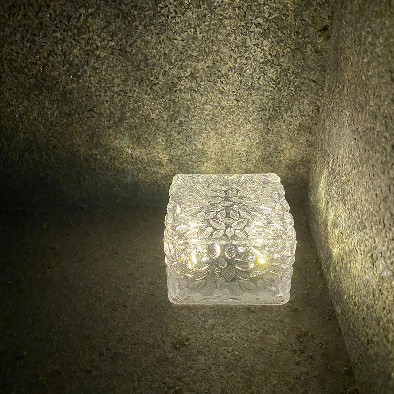 Luz LED para paisaje exterior de ladrillo de hielo de plástico ABS solar de simplicidad moderna para patio exterior 