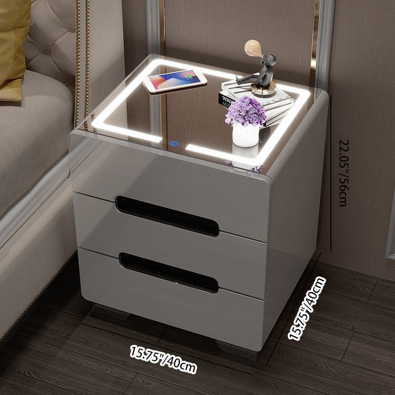 Table de chevet rectangulaire minimaliste moderne en métal avec panneau haute densité à 3 tiroirs pour chambre 