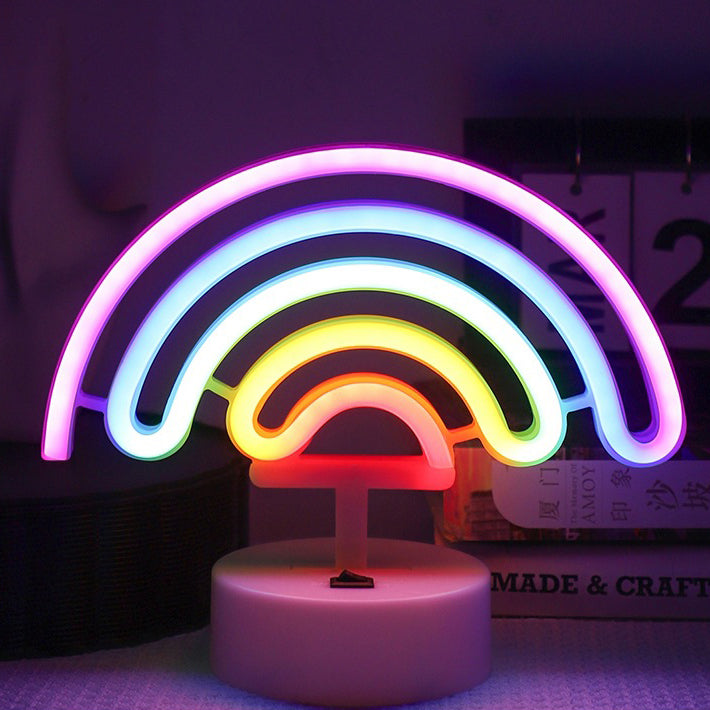 Lampe de table LED en acrylique plastique licorne arc-en-ciel créative contemporaine pour chambre 