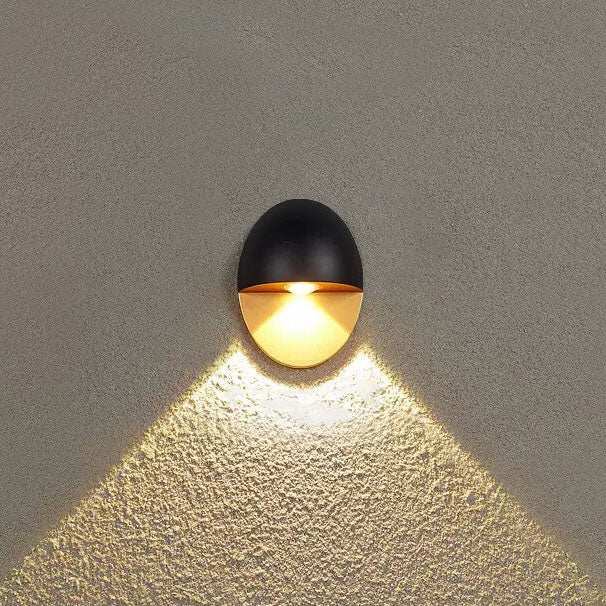 مصباح حائط LED خارجي مقاوم للماء من الألومنيوم بشكل بيضاوي بتصميم عصري بسيط للفناء الخارجي 