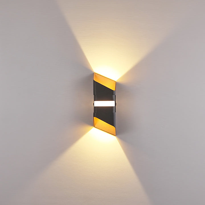 Contemporary Industrial Square Aluminum Glass Up And Down Beam Waterproof LED Wall Sconce Lamp For Outdoor Patio
