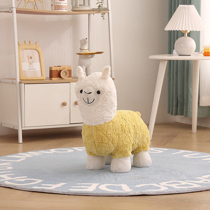 Moderner kreativer Fußhocker mit Rückenlehne im Alpaka-Design aus Teddyfleece für das Wohnzimmer 