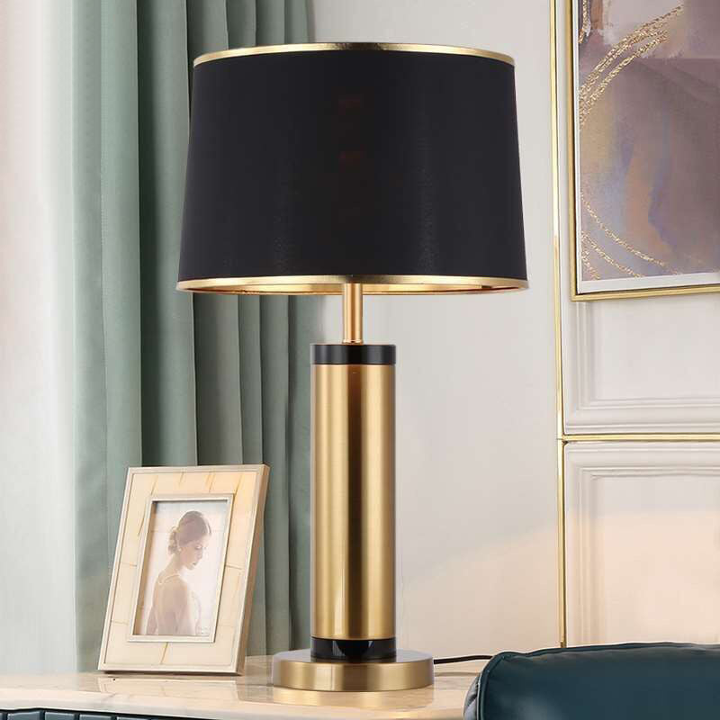 Moderne Übergangszylinder Eisengewebe 1-Licht Tischlampe für Wohnzimmer 