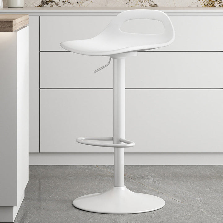 Moderner minimalistischer quadratischer Barhocker aus PP-Kunststoff und Stahl mit niedriger Rückenlehne für das Esszimmer 