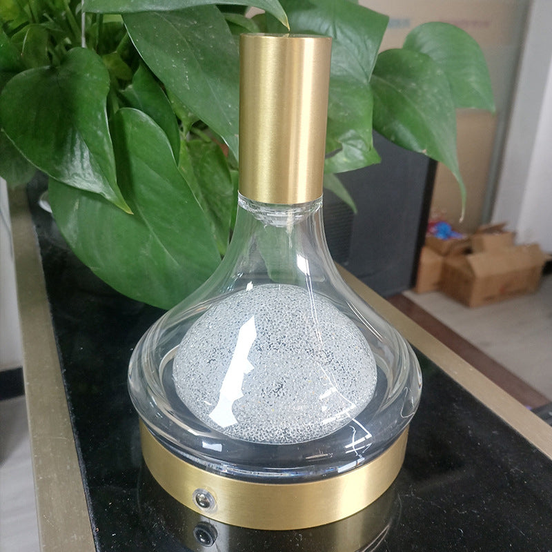 Moderne minimalistische Weinflasche Aluminium LED Tischlampe für Wohnzimmer 